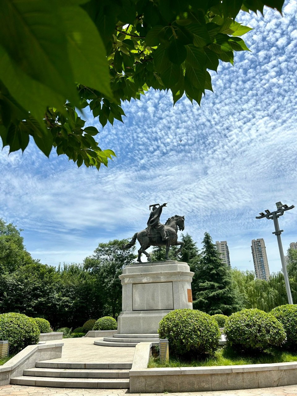 西安·清凉山森林公园· 一寺一桥一湖98 91拍照时间:20230705