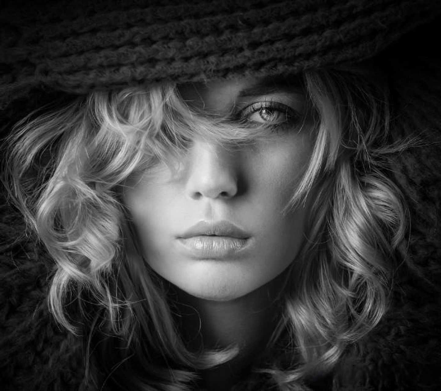 【黑白人像摄影作品】 摄影师:joachim bergauer 头条创作挑战赛