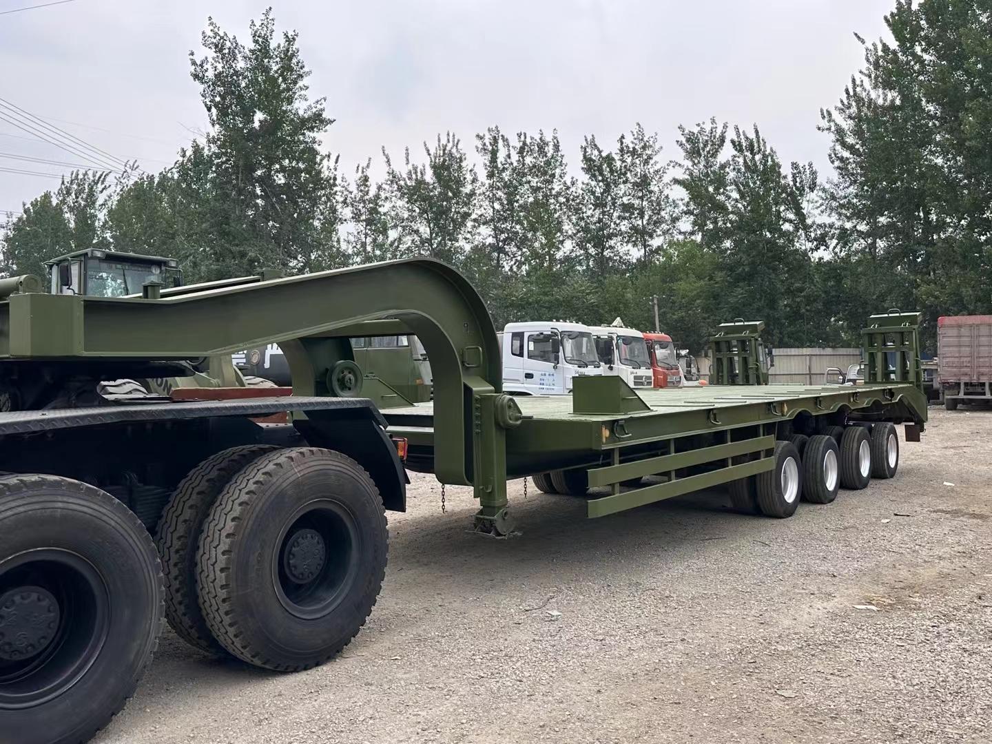 法士特12速变速箱!2000型分动箱!配有两个30吨液压绞盘!中央空调!