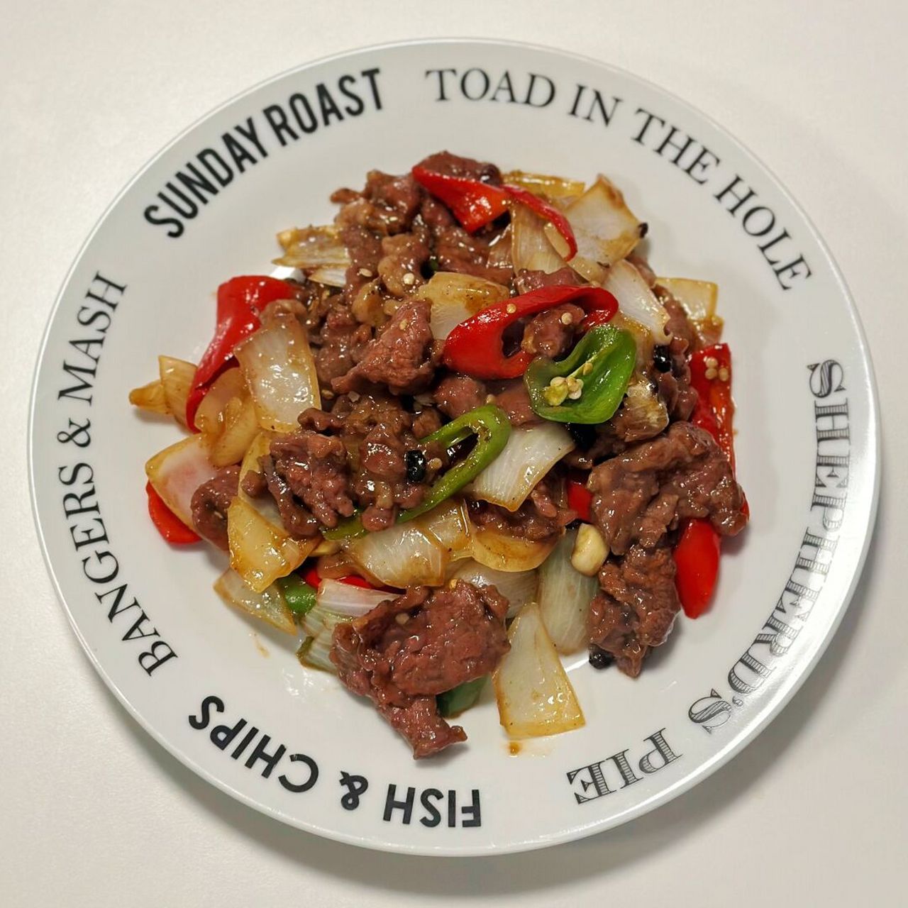 9297食谱分享|豉椒牛肉 步骤: 16615牛肉切片后加点小苏打抓