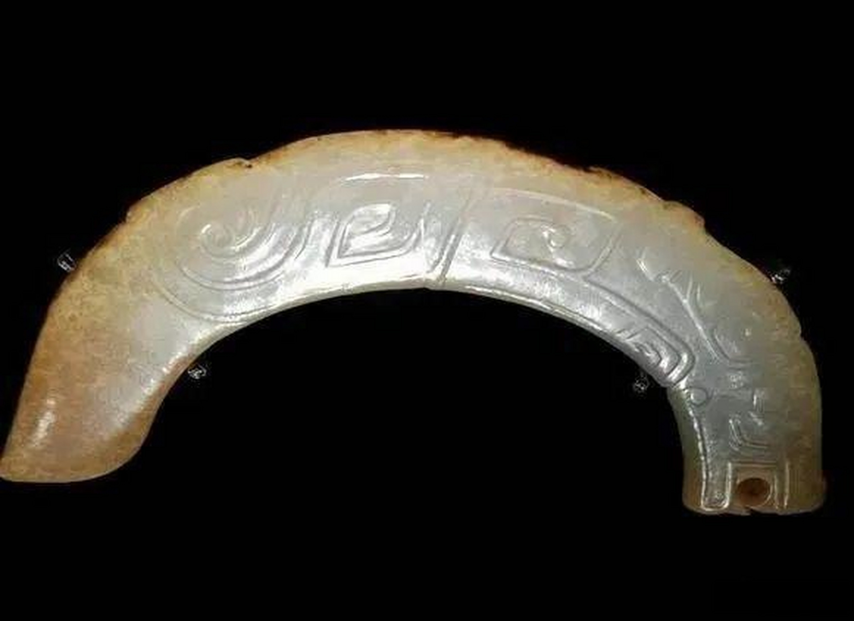 古玉居说玉# 标准的商代减地起阳,地不平是历