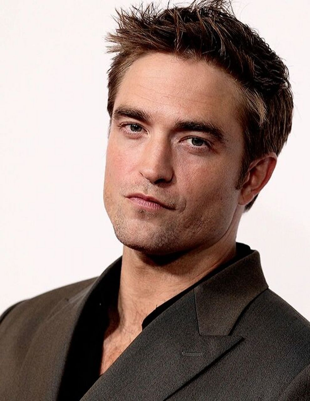 2021年9月29号 罗伯特帕丁森在洛杉矶出席电影协会博物馆开幕式时被拍