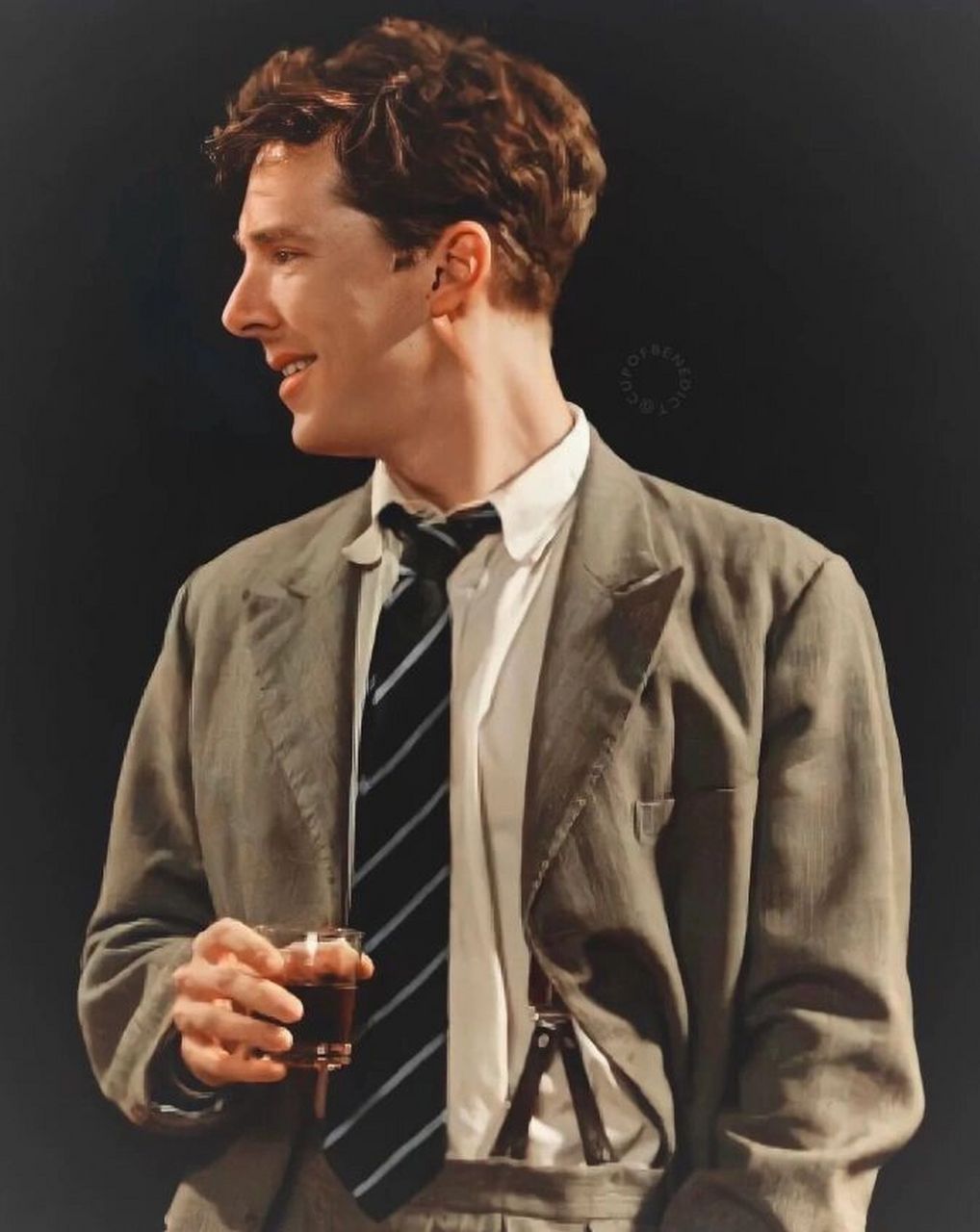 99 1976年7月19日出生于英国伦敦,英国男演员,制片人 99代表作品