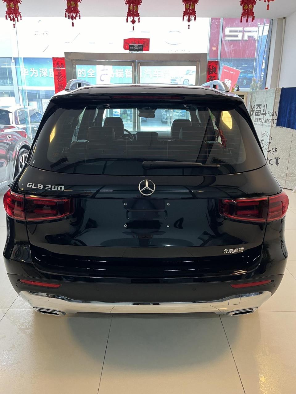 24款奔驰glb200黑棕7座,了解一下