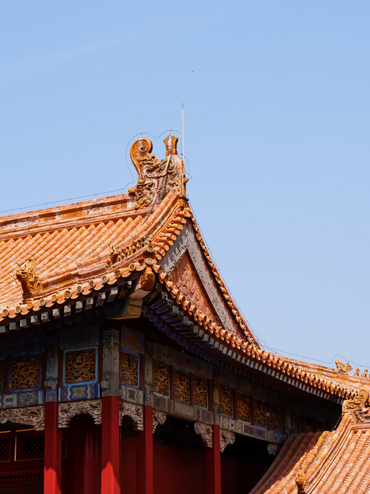 故宫-红墙绿瓦黄屋檐