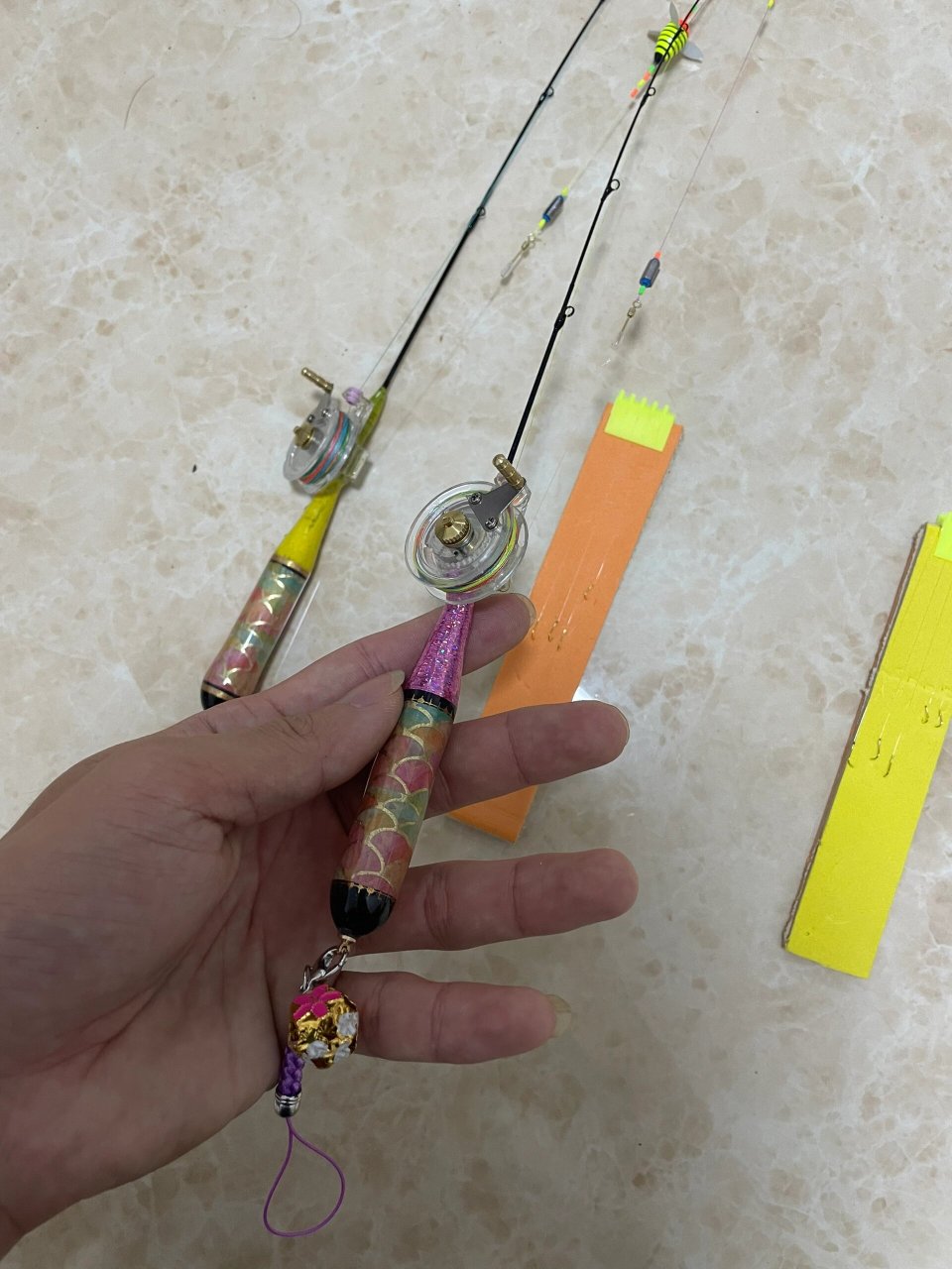 寻找大自然的乐趣! 手工自制迷你小鱼竿