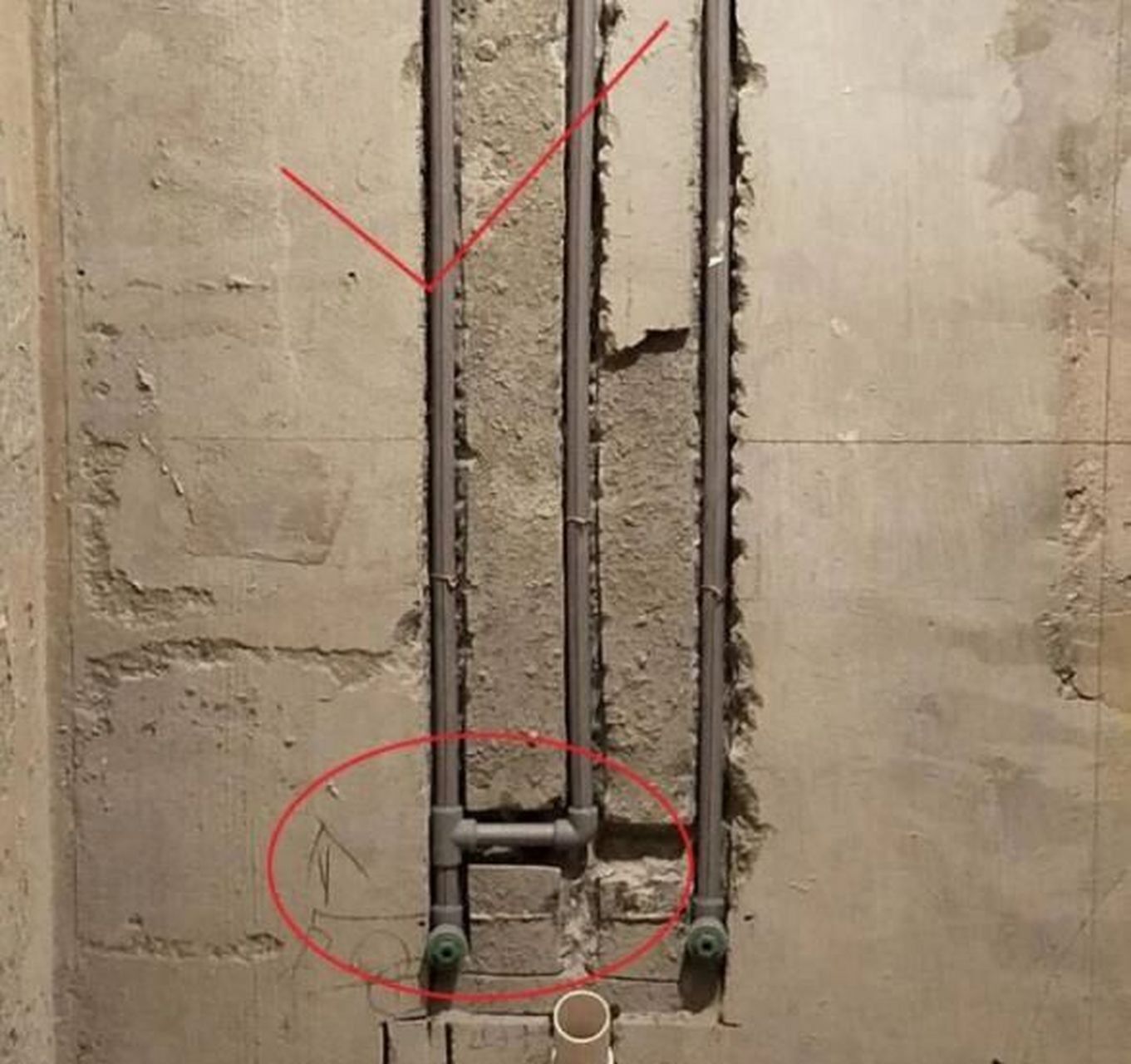 回水管原理还是非常简单的,但是在实际安装过程中,要达到家装循环水