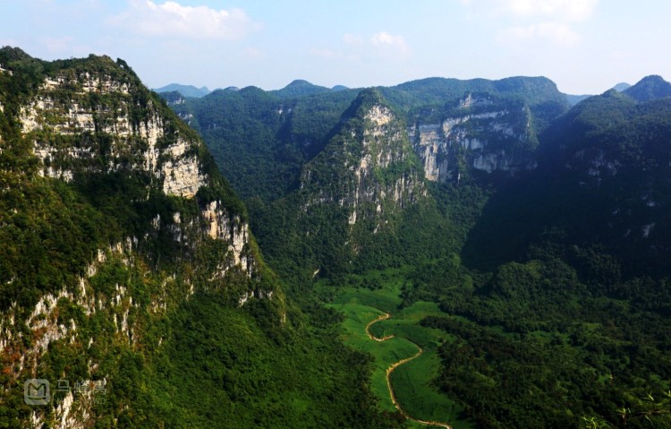 大自然的奇观 平塘天坑群