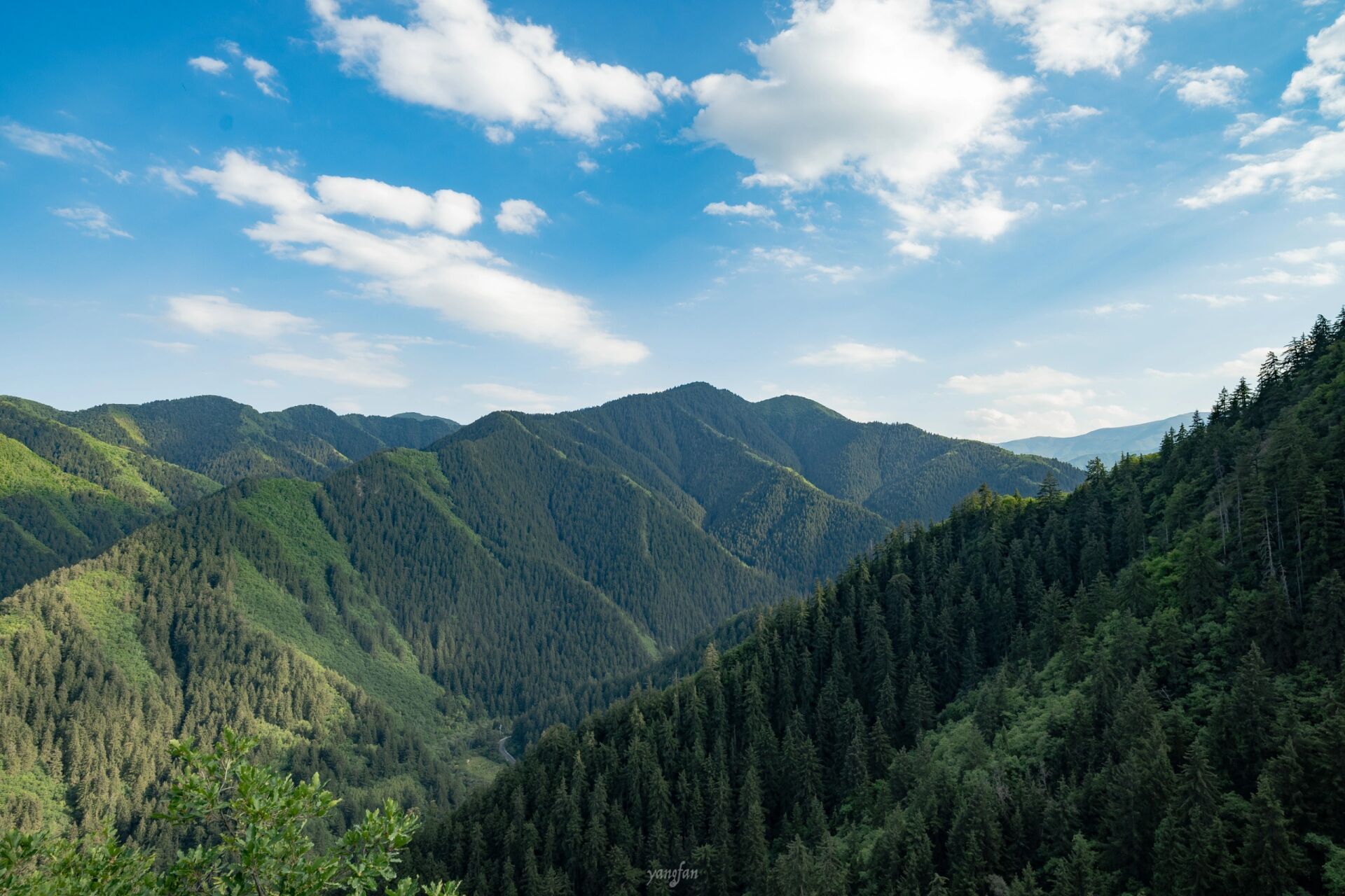 榆中兴隆山景区图片