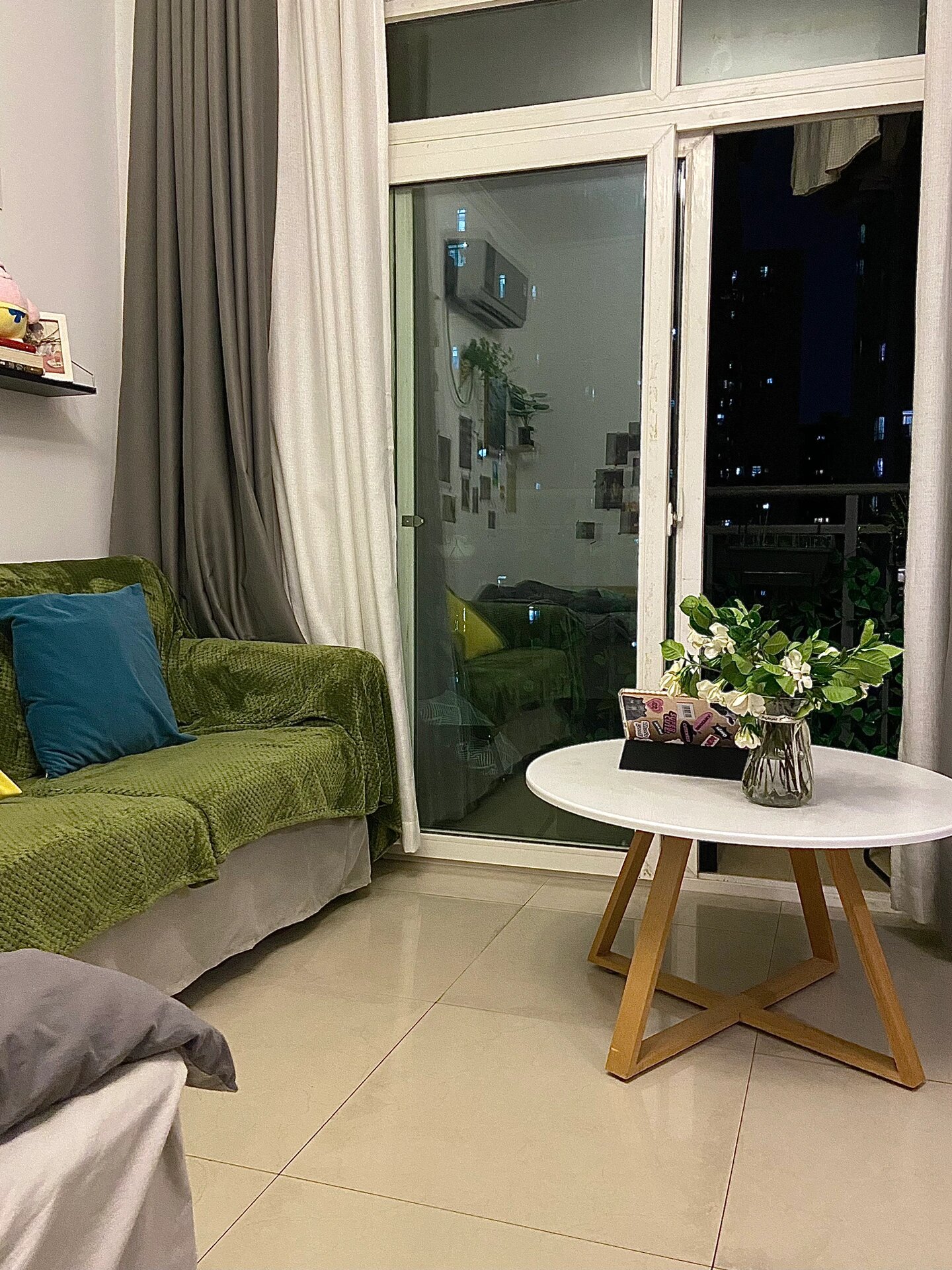 公租房这样布置 公租房单间配套这样布置真的太舒服啦 床靠墙过后空间