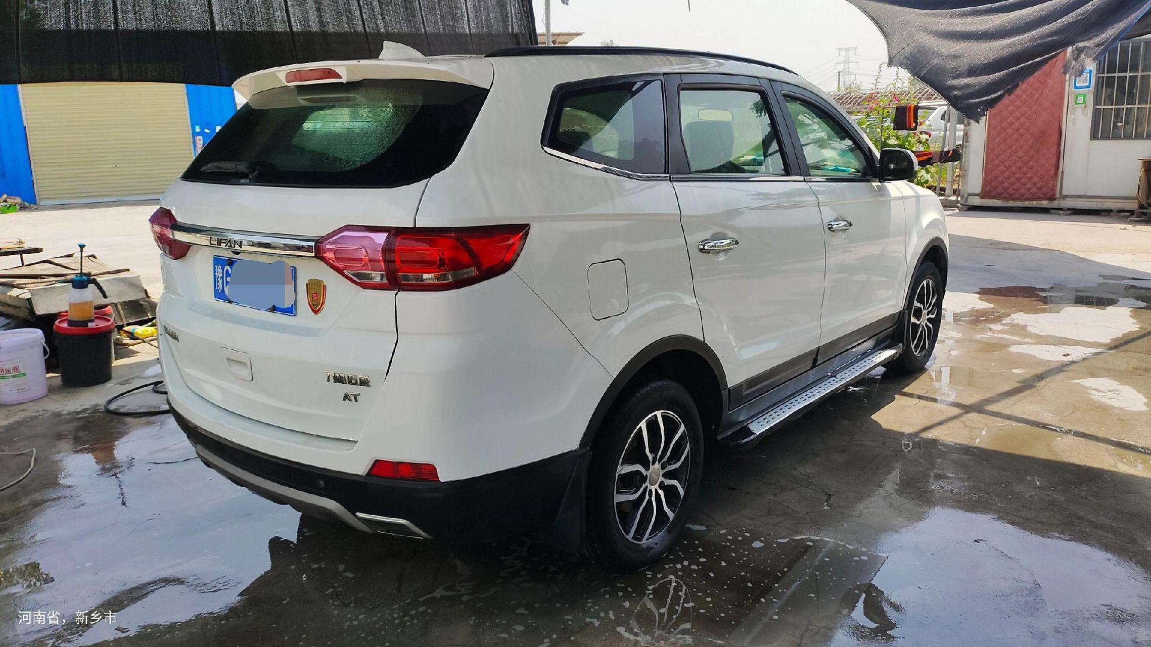 17年10月上牌力帆迈威,七座商务车,自动挡高配,无钥匙进入一键启动,本