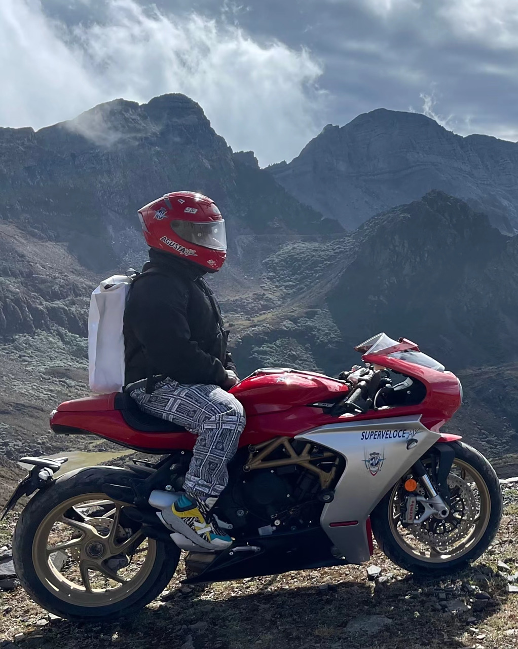 南征北战nzbz#  太久没有更新尼成,大家有没有想他!