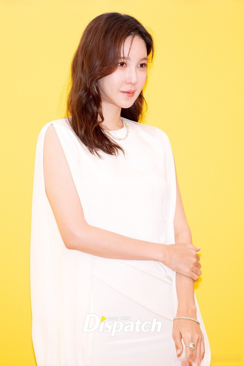 22日#李智雅#林在范 出席在首尔举行的某品牌宣传活动.