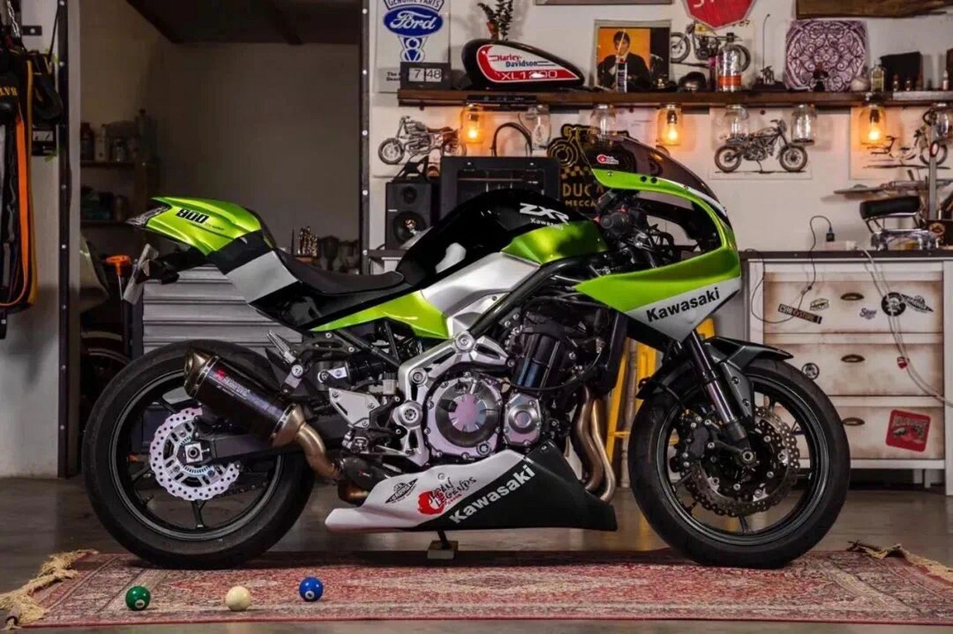 z900rs改装建议 图一是现在的状态,感觉玩腻了   还想再改改,不知道往