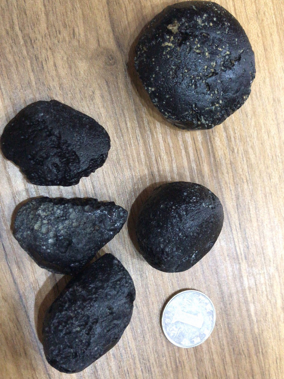 雷公墨 玻璃陨石 雷公墨的正式命名.