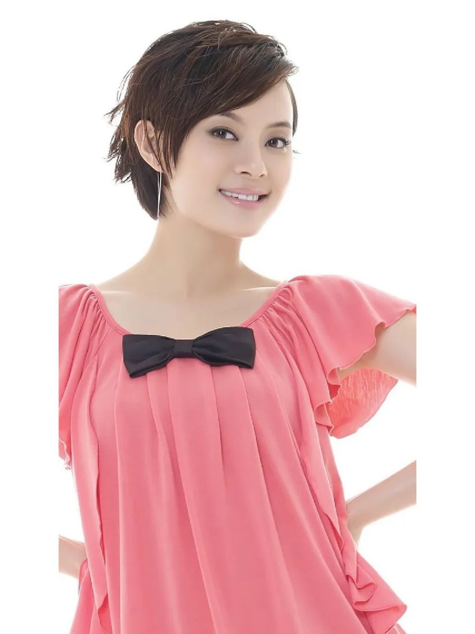 孙俪 孙俪,原名孙丽,1982年9月26日出生于上海市,中国内地女演员,歌手