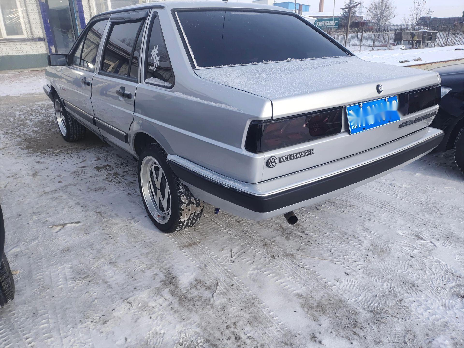 820周年纪念款全国限量1000台,随时提档过户,有喜欢的来吧,#桑塔纳