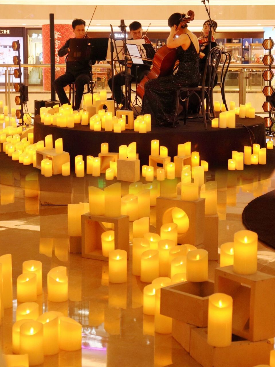 天津95仲夏音乐会,闯入乐者的浪漫梦境96 摇曳的灯火,不插电的