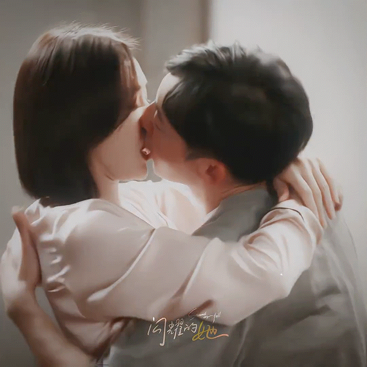 李兰迪和王阳新剧居然有吻戏,想到之前王阳秦岚的吻戏,感觉王阳在犯罪