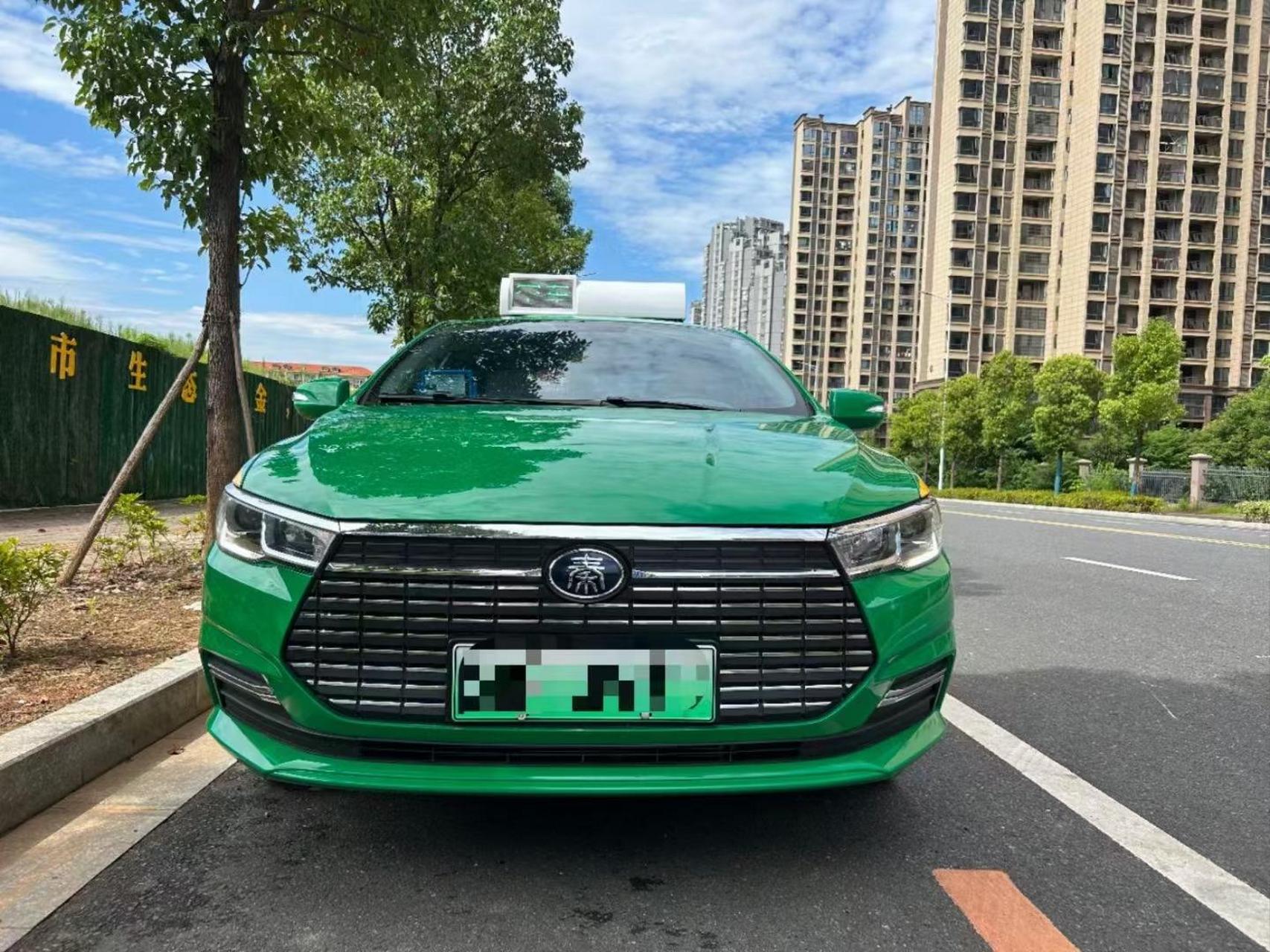 比亚迪出租车,秦ev450续航,3电质保8年90万公里!#比亚迪 #新能源