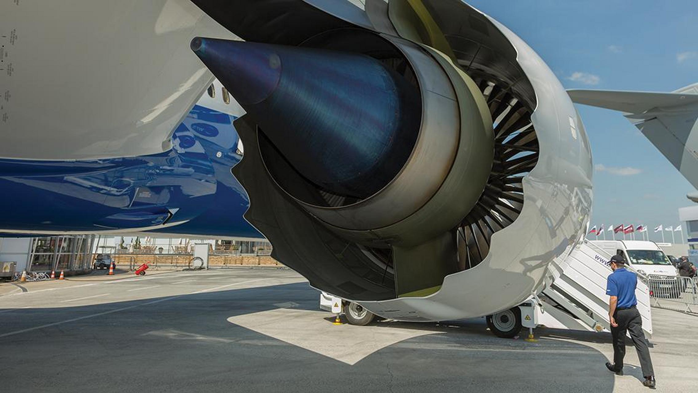 飞机罗罗瑞达1000客机航空涡扇发动机