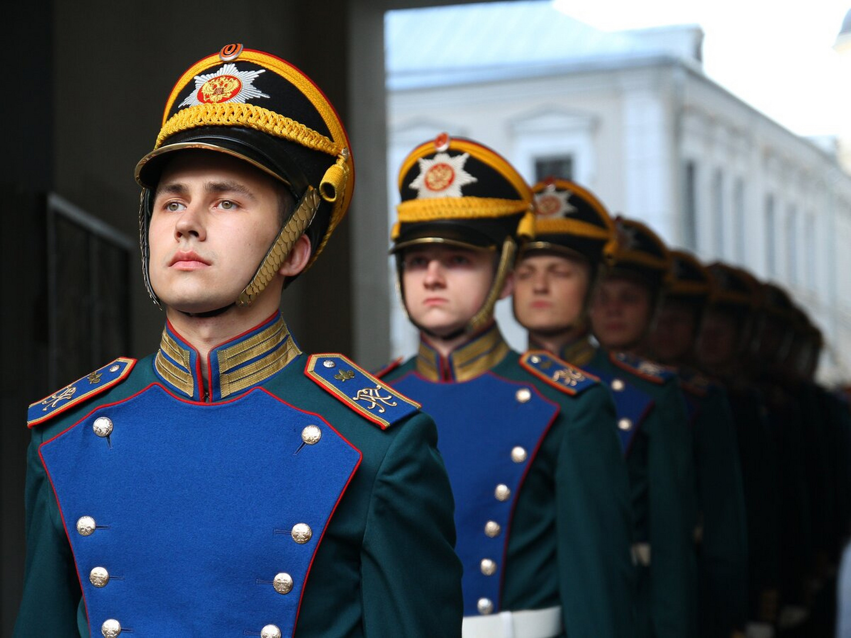 什么是苏俄军服美学 无论是重现"第三罗马"还是再造"苏维埃",对今天的