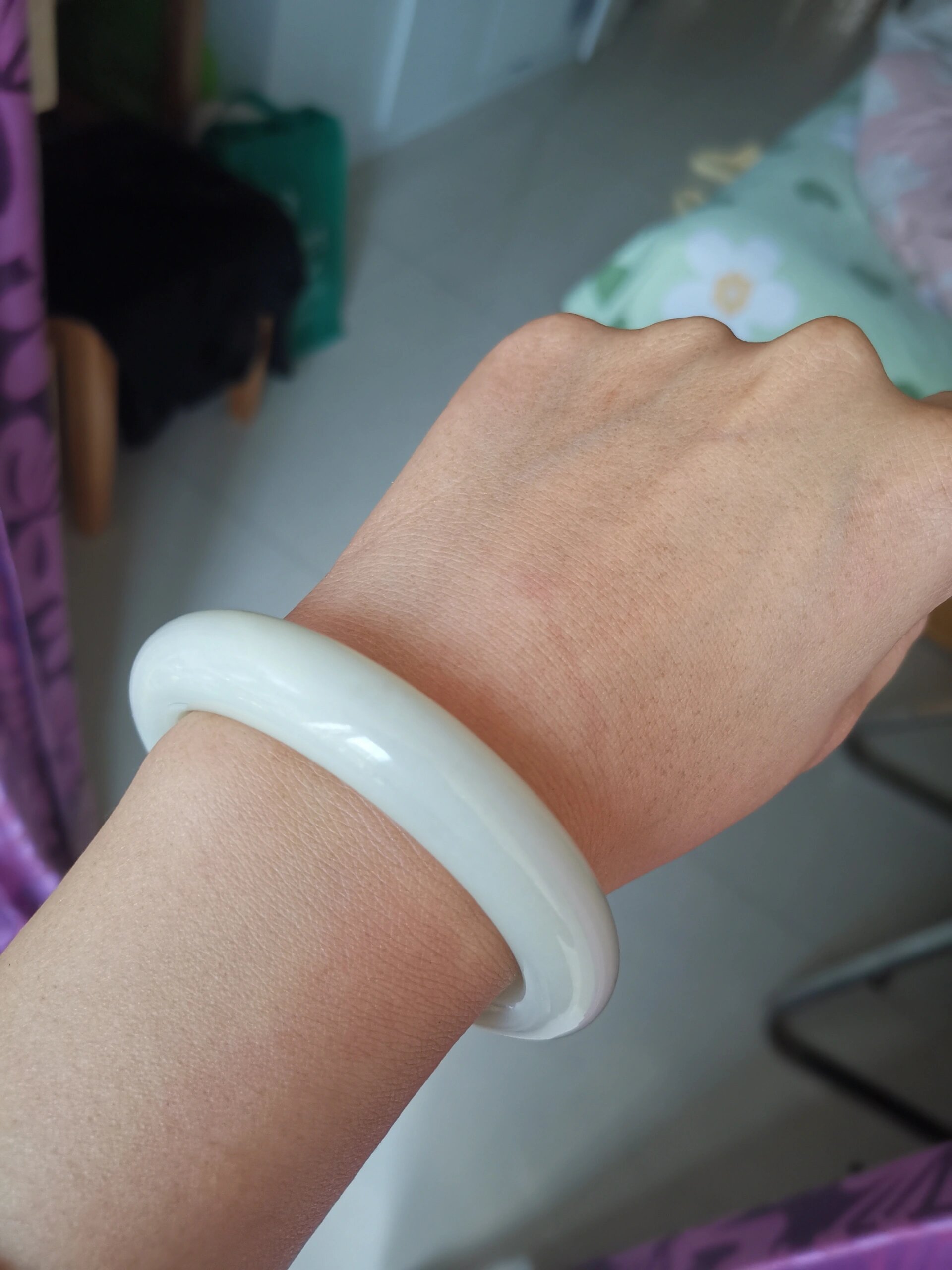 俄罗斯白玉/罗甸玉 今天刚收到的,这是什么料子,麻烦给看一下