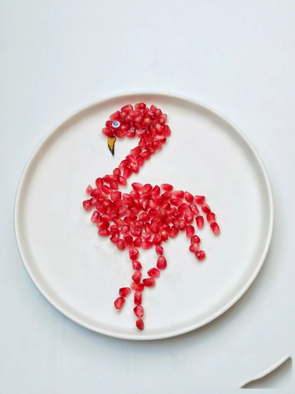 创意石榴摆盘～动物篇 有些食物 不为温饱而生存 只为可爱而提升幸福