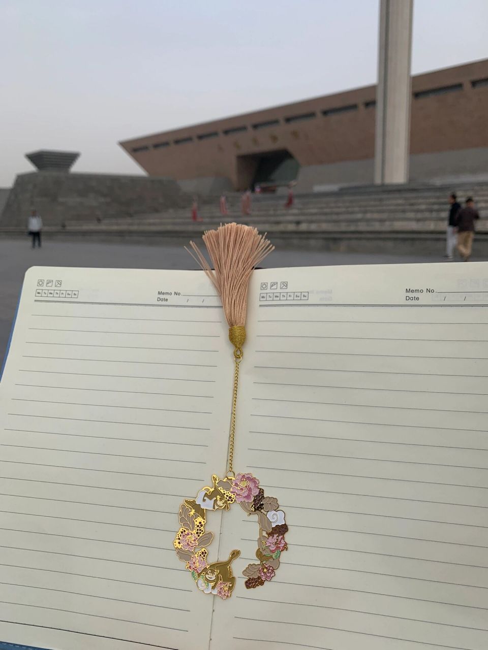 洛阳博物馆文创牡丹花也太美了          洛阳牡丹花文创工艺品,有