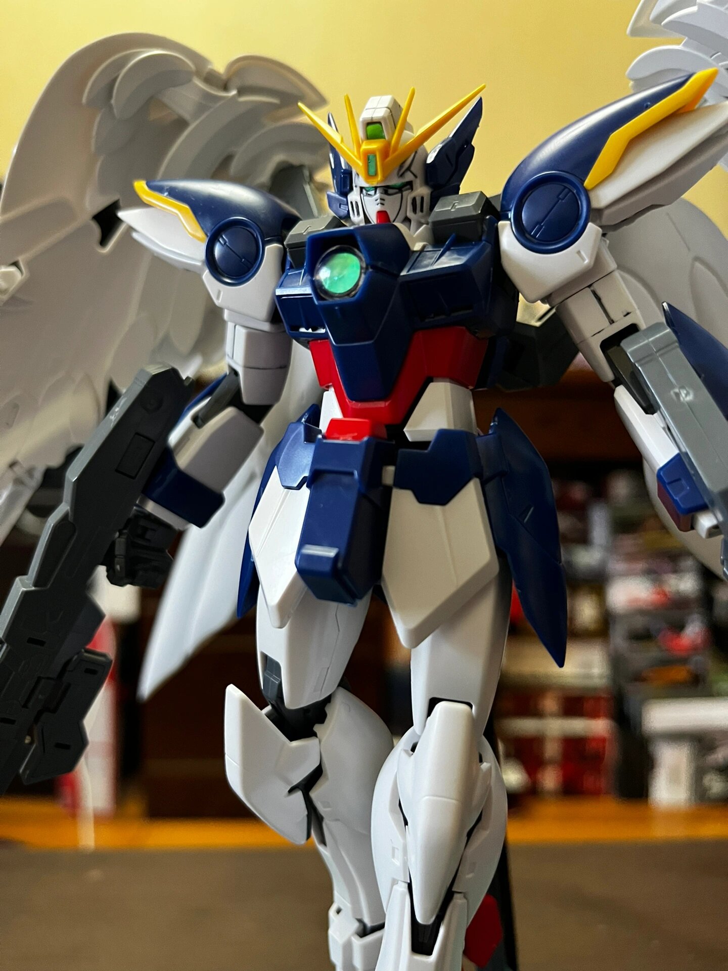 mg 1/100 零式飞翼(掉毛)高达