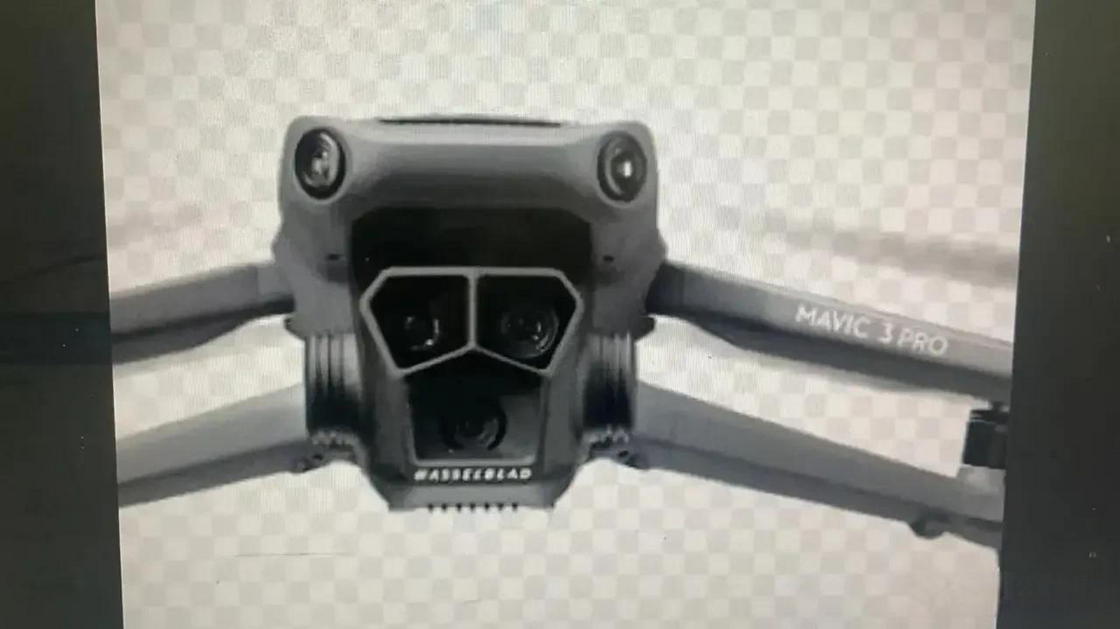 【大疆无人机新品】御3升级版mavic 3 pro,三个镜头,有点像手机了.