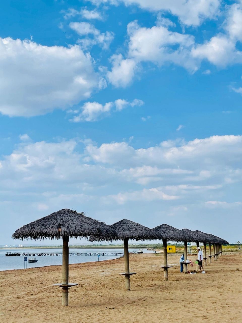 沙海明珠——榆林神木红硷淖 红碱淖,位于榆林市神木县西北部,是全国