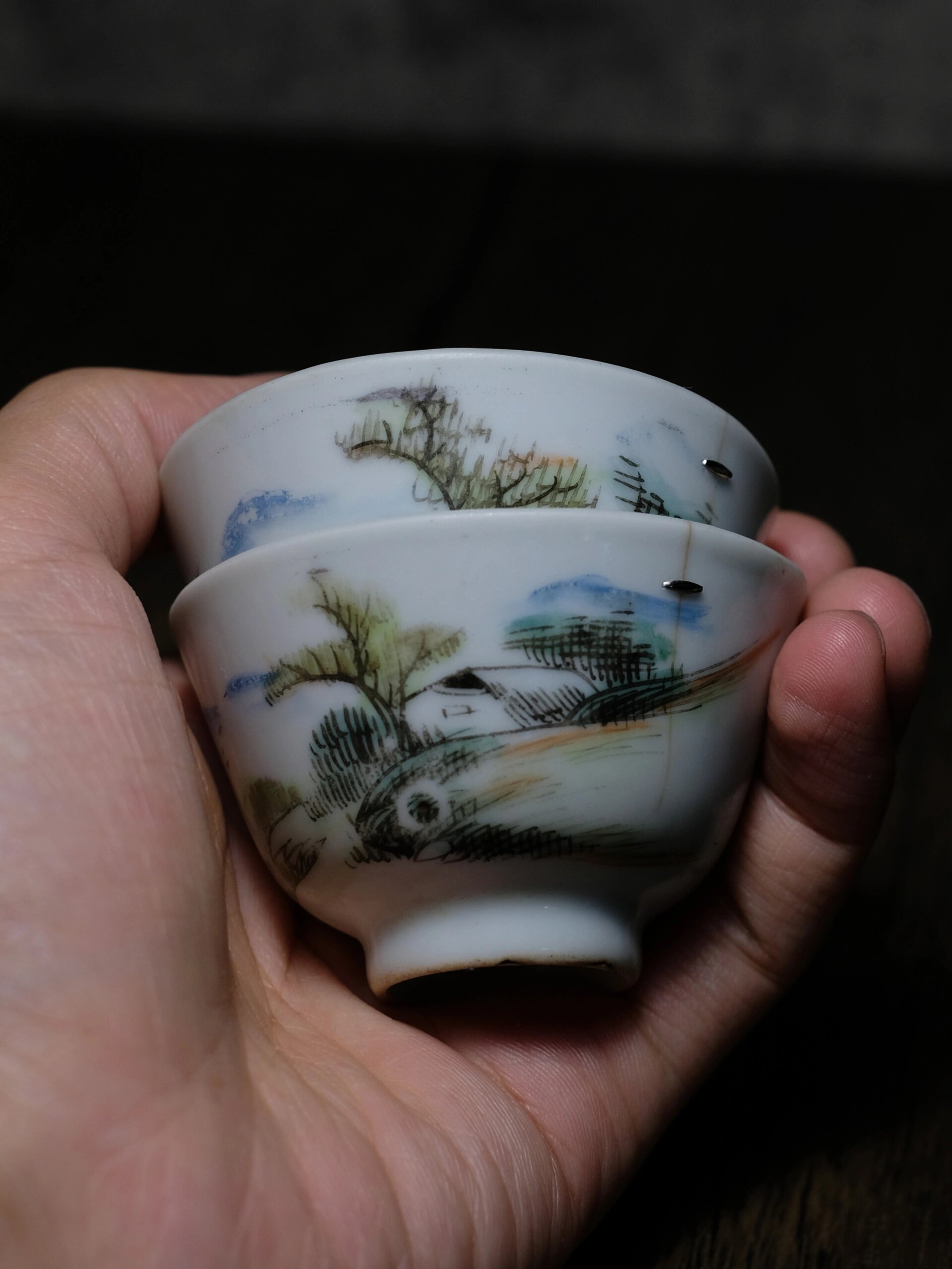 民国浅绛青绿山水茶杯