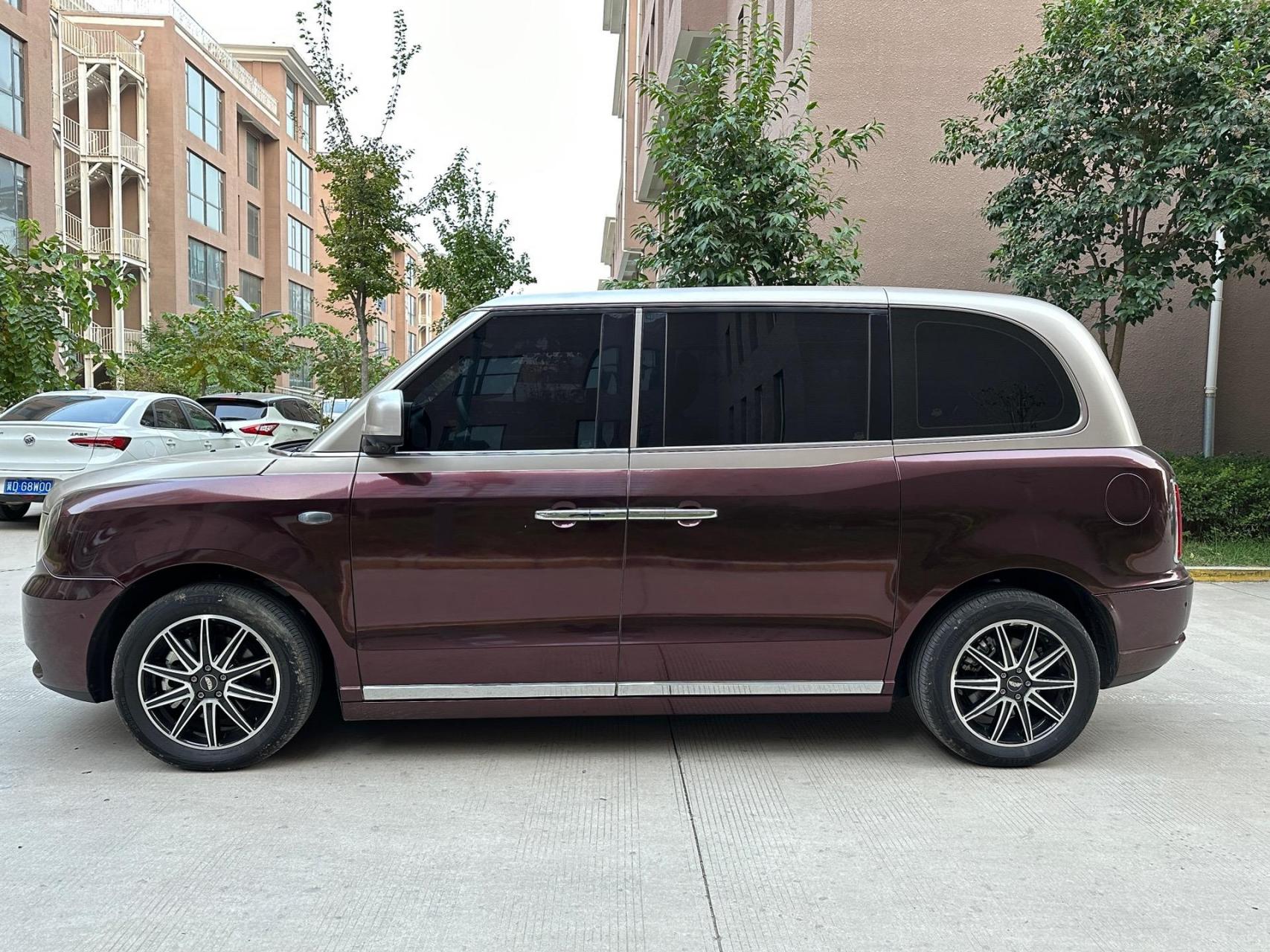 吉利英伦tx5.准新状态 全国稀有 levc 增程版电动车.