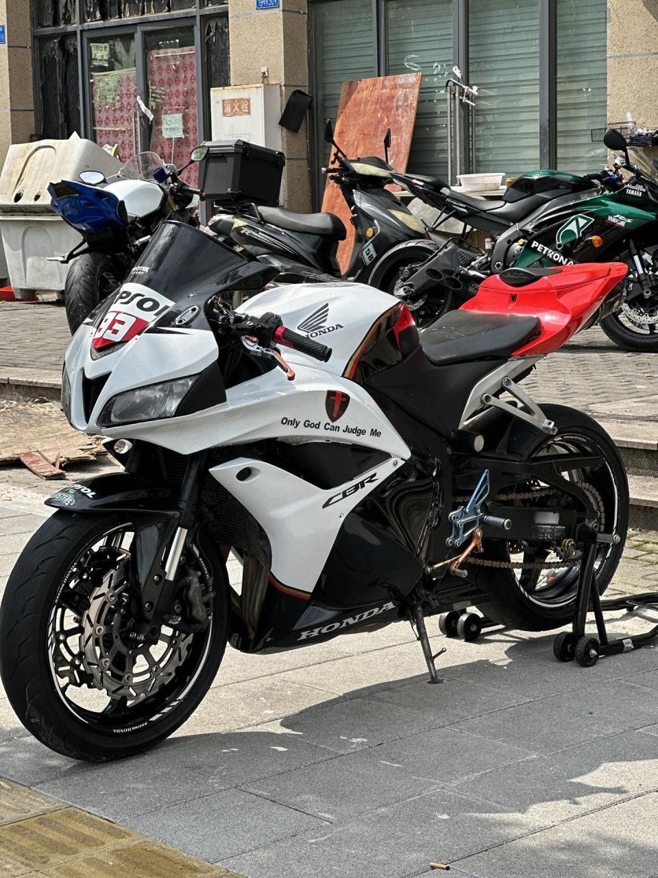 最新到家10年本田cbr600 全新版画.
