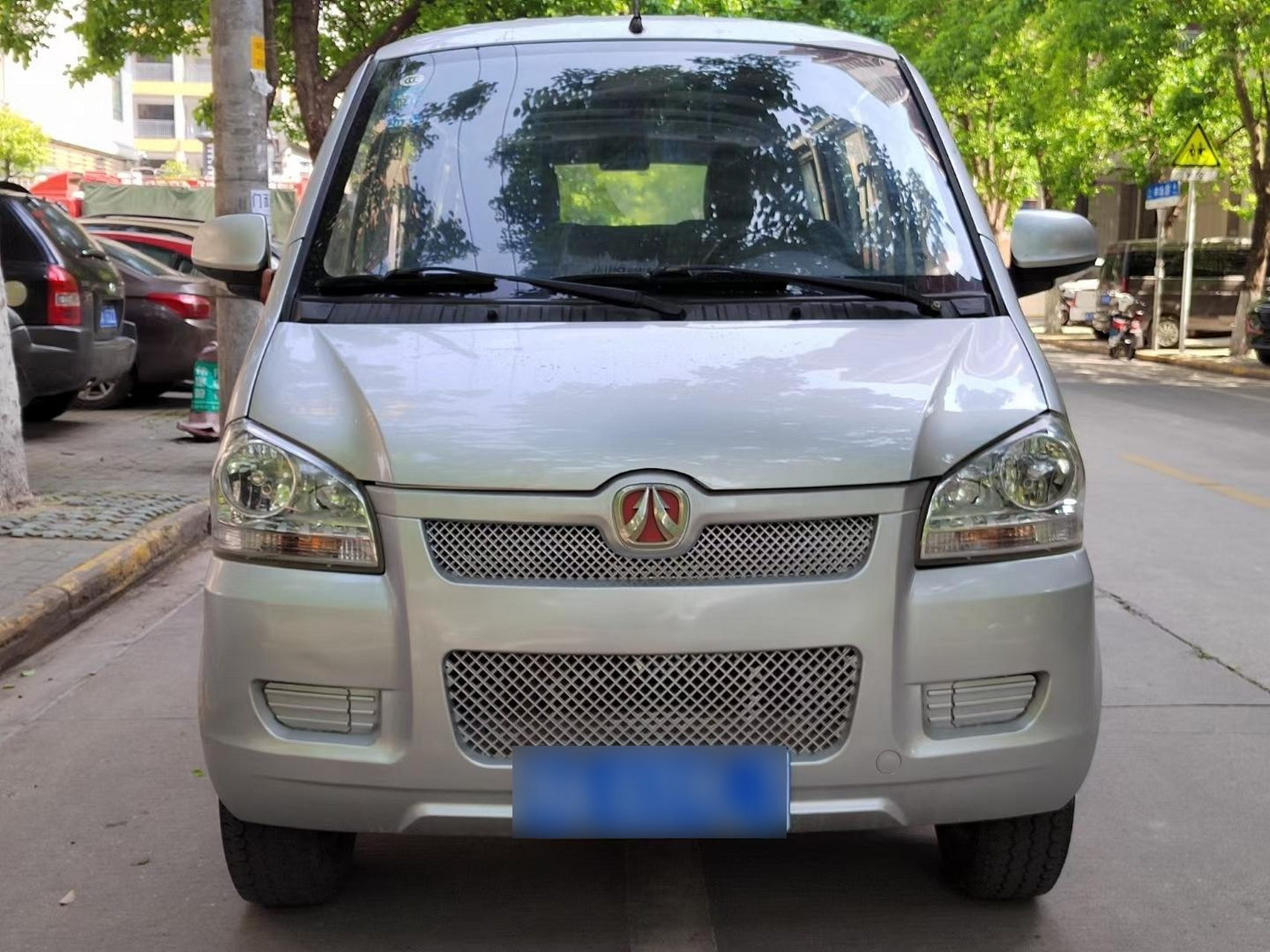 38万.15年北汽威旺307手动1.2两窗半,5座加长,带空调,大屏导航等