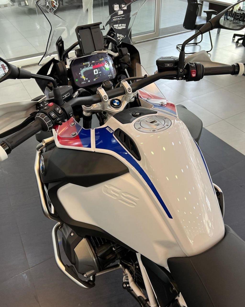 全新bmw 1250adv hp拉力版,带座椅加热,价格低到超乎想象机会