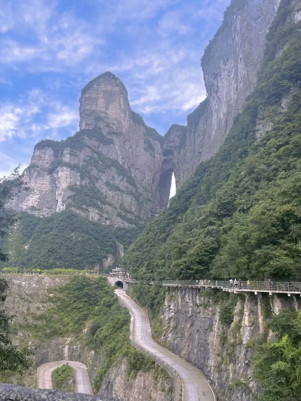 资源天门山景区图片