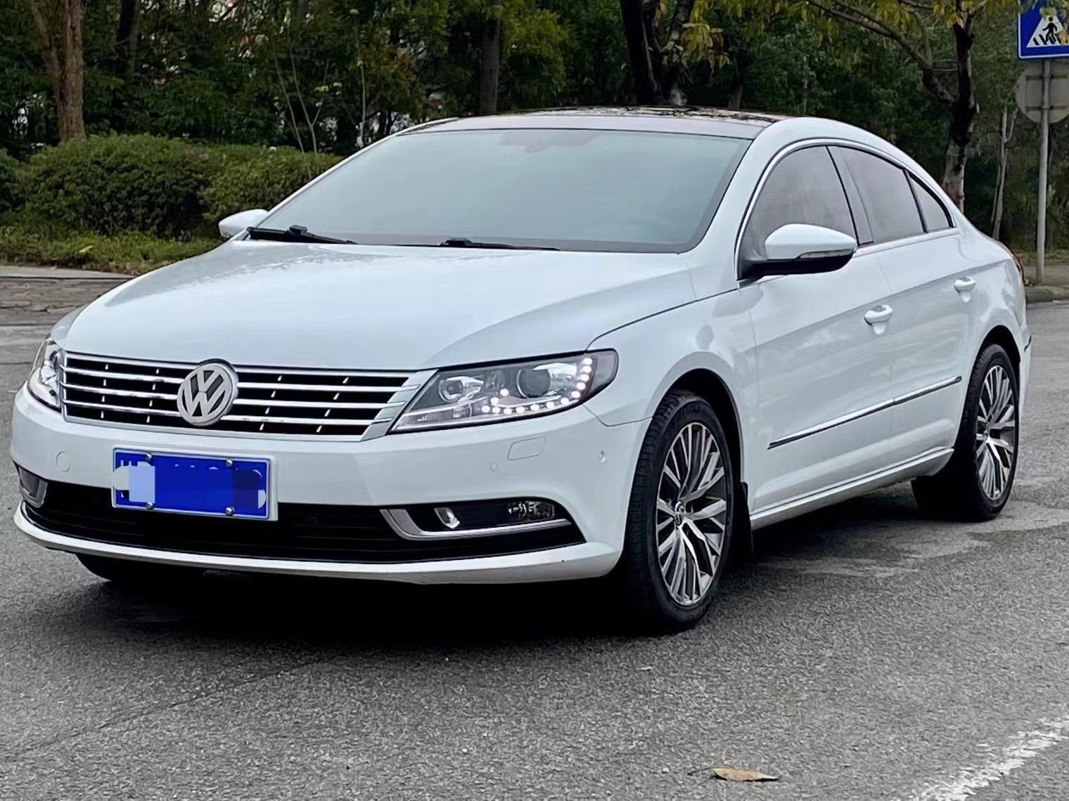 16年3月大众cc!1.8t自动豪华版!本地少妇一手私家车!