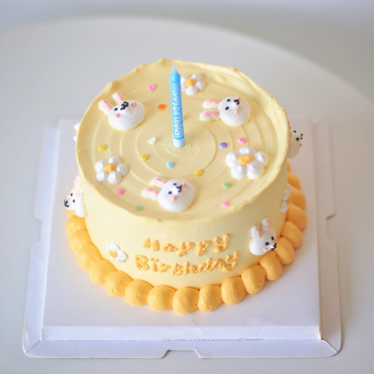 小兔子生日蛋糕 萌萌的小兔兔