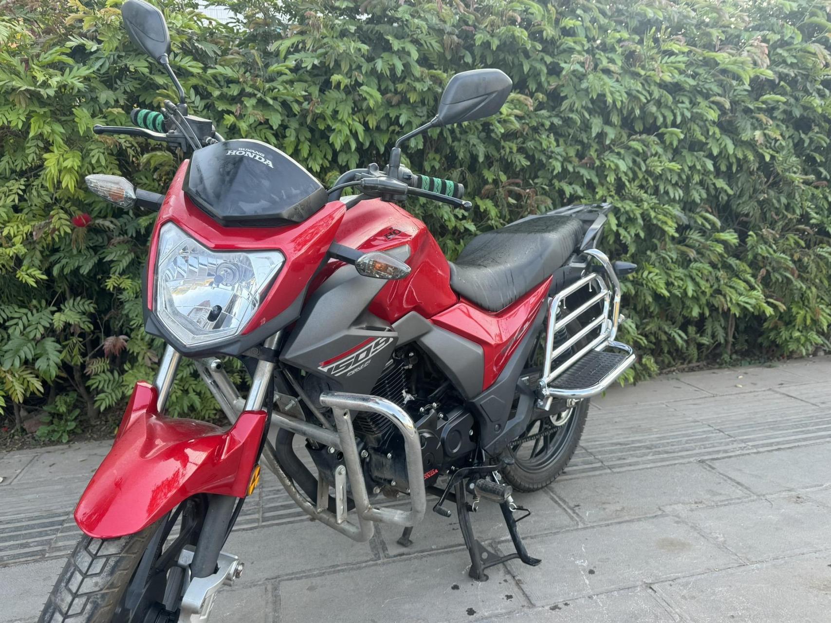 到店一台五羊本田帅影150s 几个月的准新车 不谈车况 成色嘎嘎新 新车