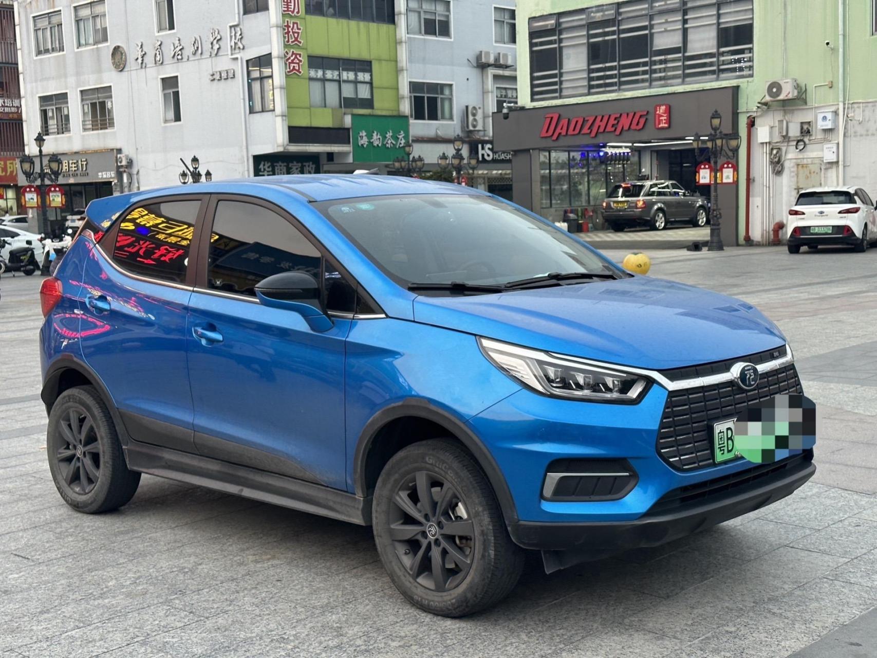 最新推荐  比亚迪元ev535,深圳一手2万公里 车况大精品地库长大