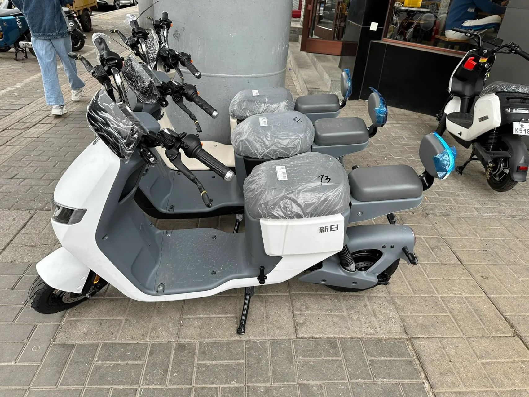 新日小领潮3999新款前后油刹 新日电动车前后油刹,大锂电池48伏24安