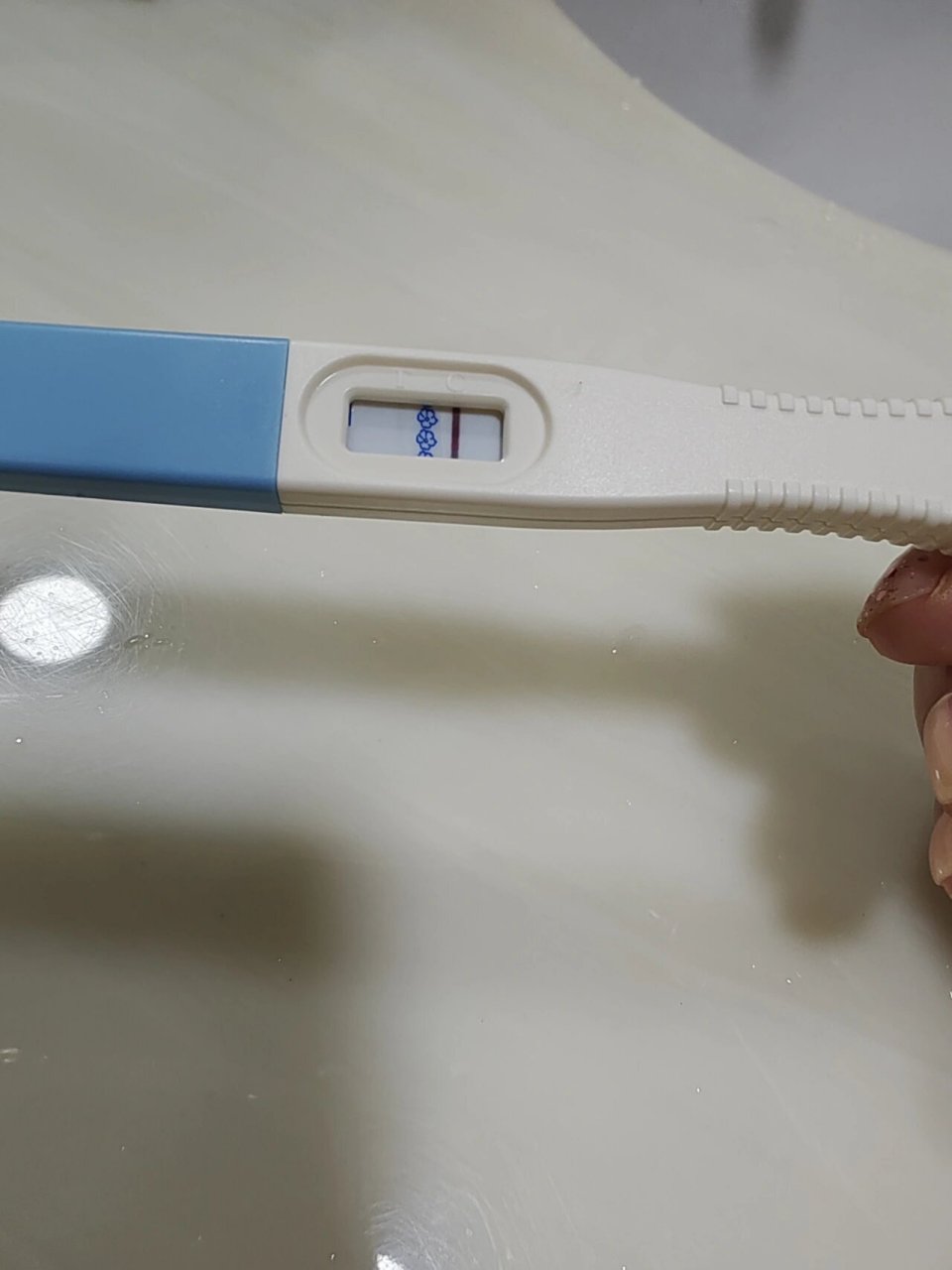 大卫早早孕检测 姊妹们,这个是不是传说中的意念灰啊!