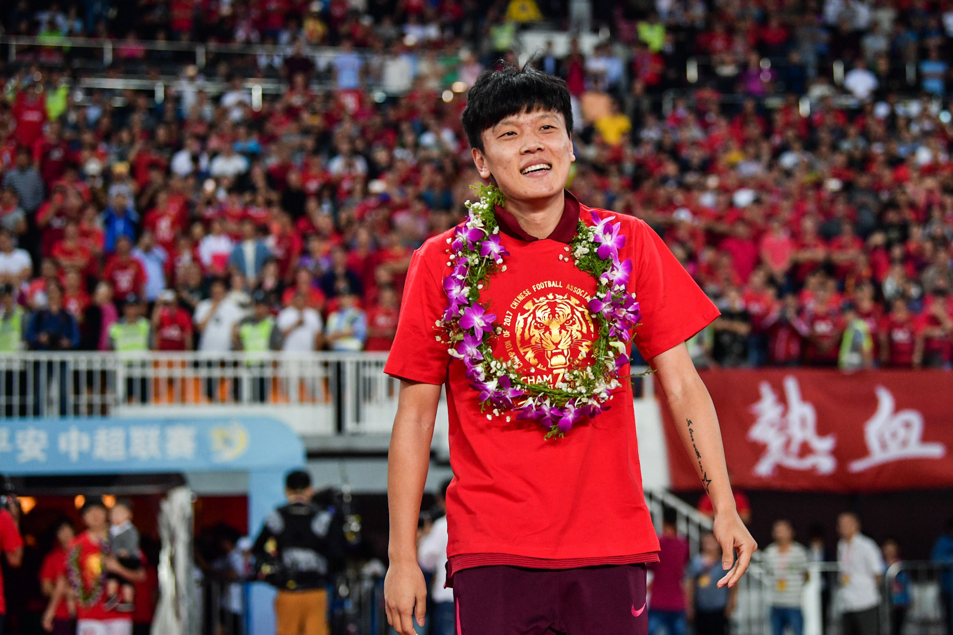 【邹正:广州队五年时光是美好记忆,相信他们能再创辉煌】  当年在广州