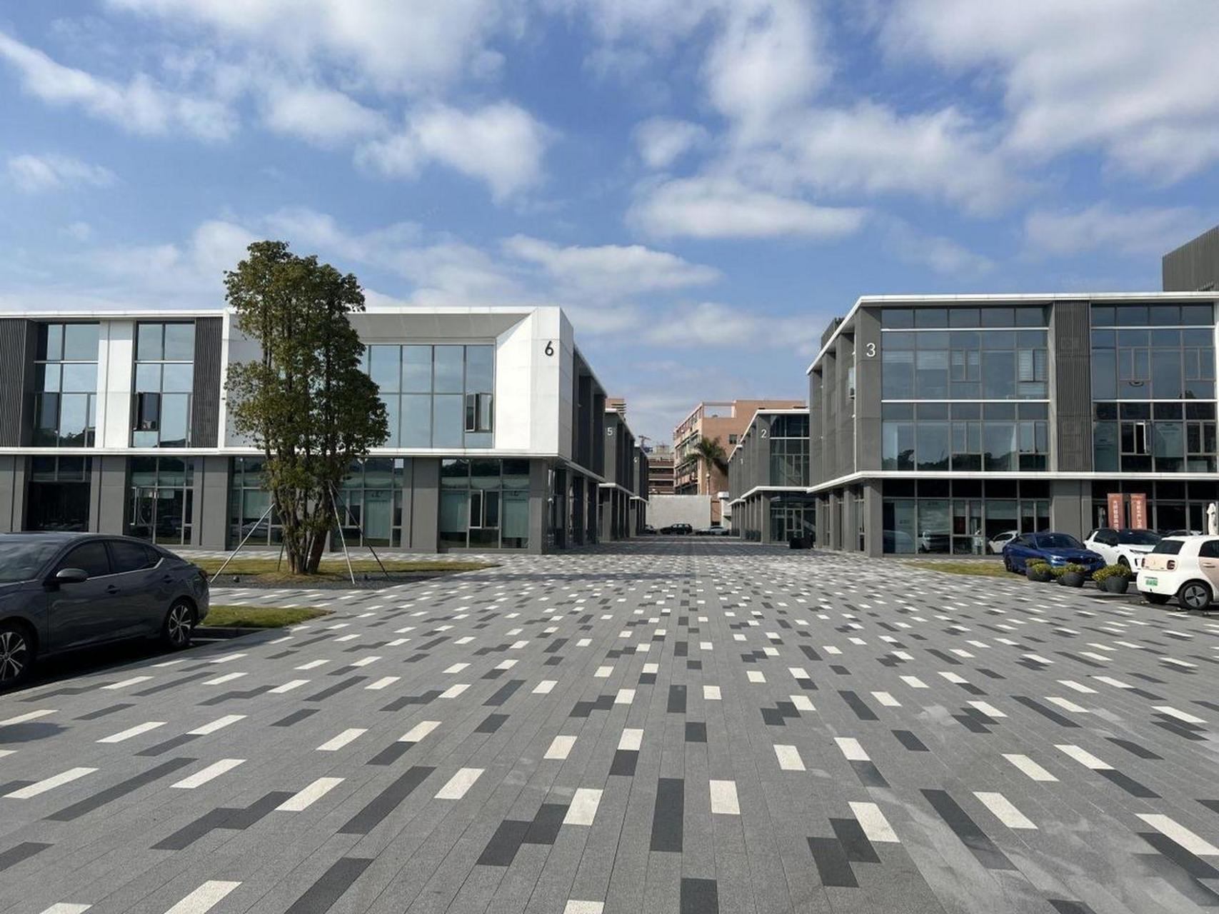 南山西丽  租金补贴园区 2楼500平可分200~300  平厂房出租韦渊鸿仓库