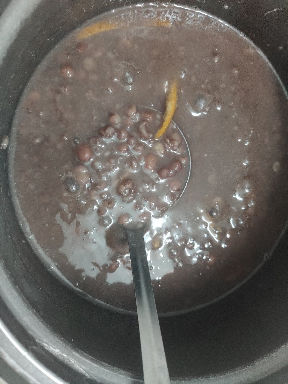 美团买菜上面买了一包红豆,放了一大半(放一小把大米)洗两遍,97锅