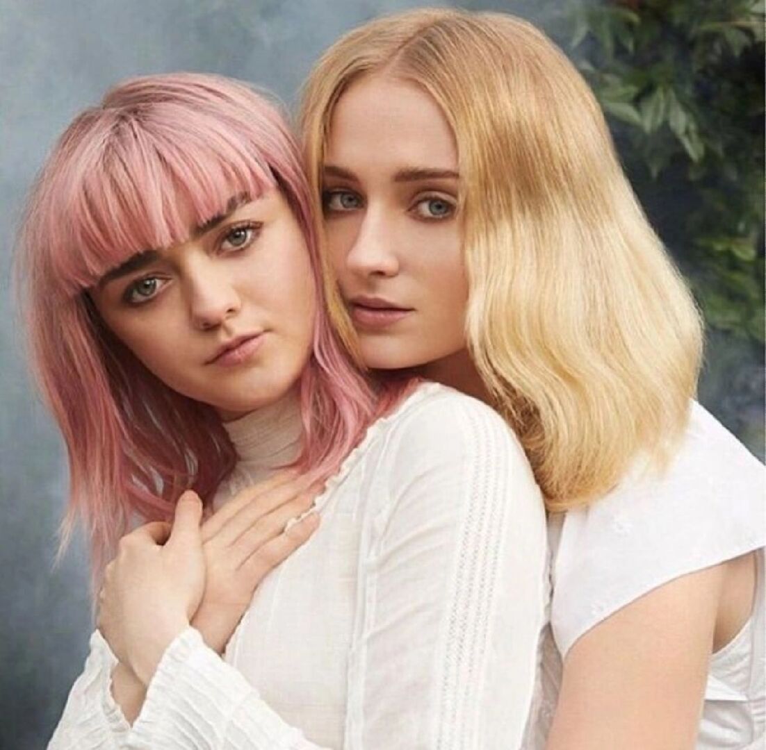 那么多年下来,真的是姐妹情深了