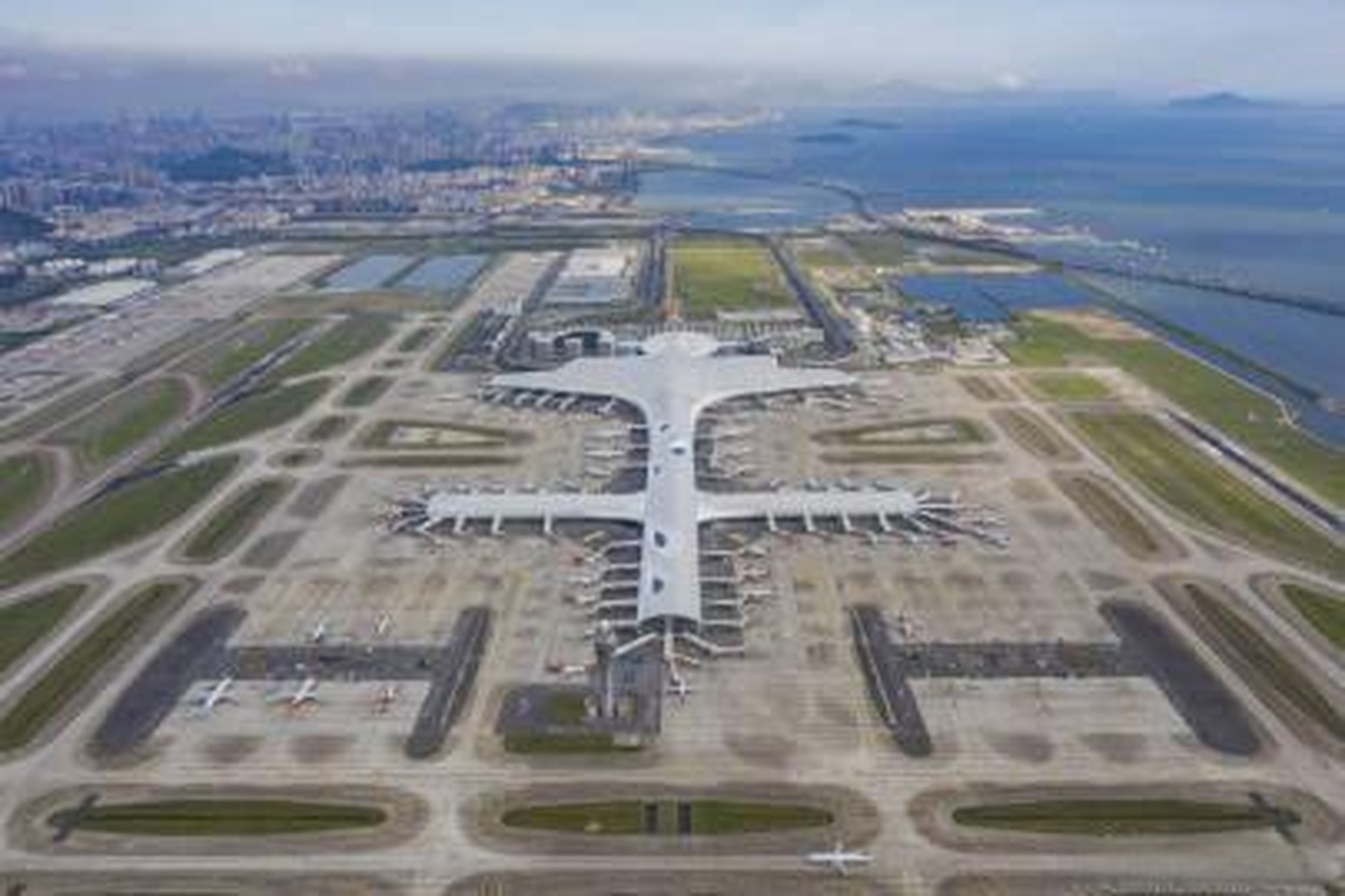 深圳宝安机场扩建图片