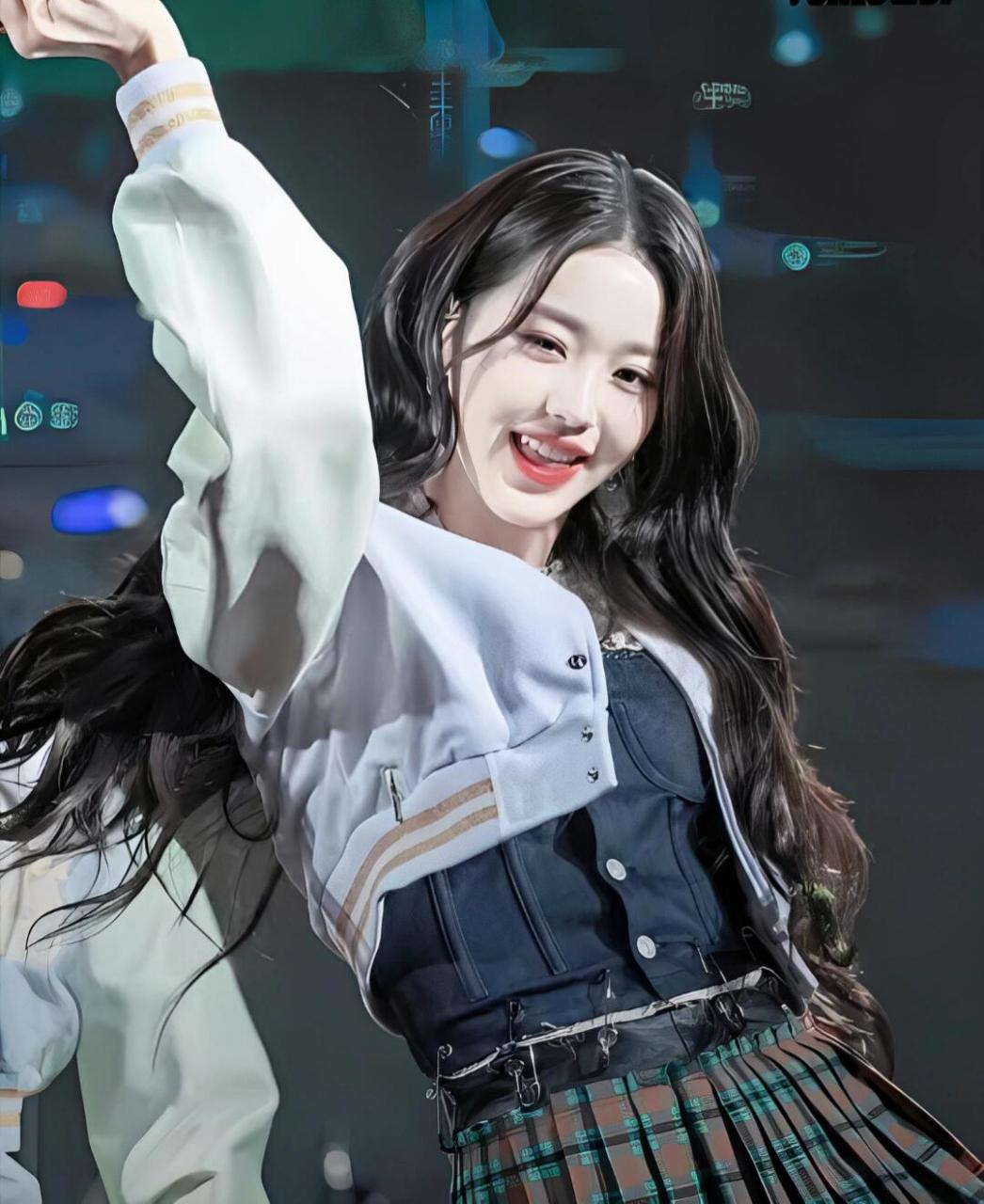 张元英高清美照😘 又是被小圆给美哭的一天😍